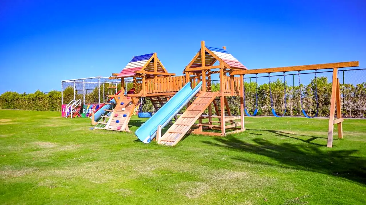 الفندق ساتايا ريزورت - مرسى علم